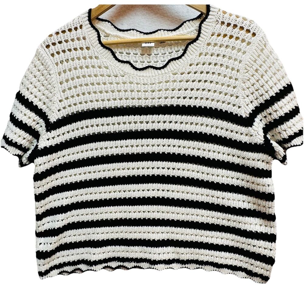 GAP Crochet Knit Striped Top Women's Large Black & White Knit